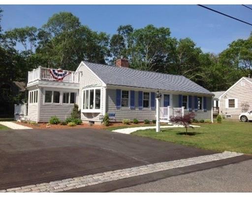 17 Menemsha Rd, Mashpee, MA 02649 photo 1