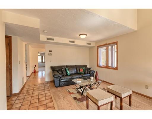 3 Castle Dr, Acton, MA 01720 photo 8