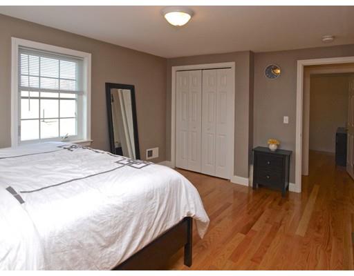 92 Grover St, Everett, MA 02149 photo 15