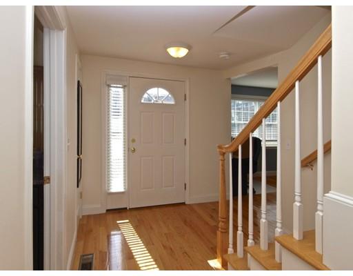 92 Grover St, Everett, MA 02149 photo 4