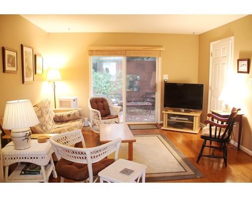 7 Mansfield St #3, Gloucester, MA 01930 photo 4