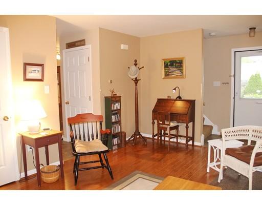 7 Mansfield St #3, Gloucester, MA 01930 photo 5