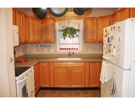 7 Mansfield St #3, Gloucester, MA 01930 photo 2