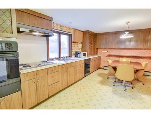 100 Hillside Rd, Braintree, MA 02184 photo 16