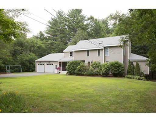 30 Brooks, Upton, MA 01568 photo 1