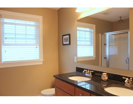 49 Hartford Ave E, Mendon, MA 01756 photo 16