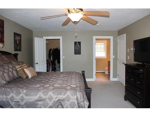 49 Hartford Ave E, Mendon, MA 01756 photo 13