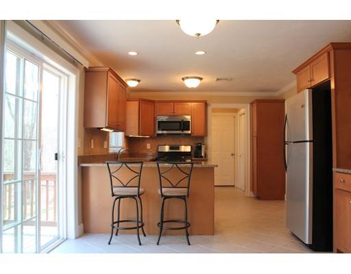 49 Hartford Ave E, Mendon, MA 01756 photo 3