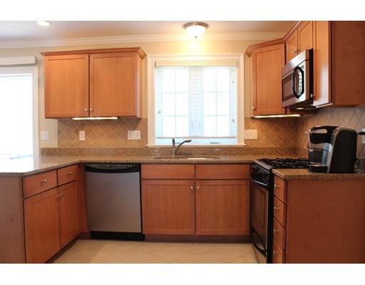 49 Hartford Ave E, Mendon, MA 01756 photo 5