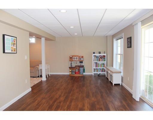 49 Hartford Ave E, Mendon, MA 01756 photo 23
