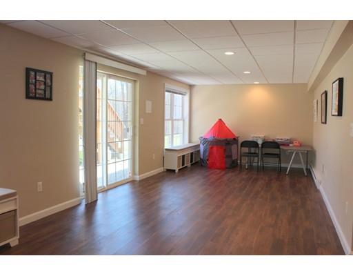 49 Hartford Ave E, Mendon, MA 01756 photo 24