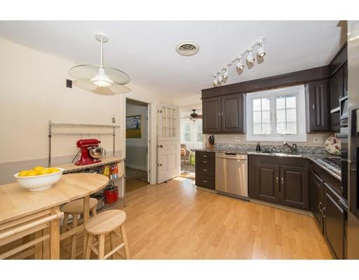200 Robert Rd, Dedham, MA 02026 photo 6