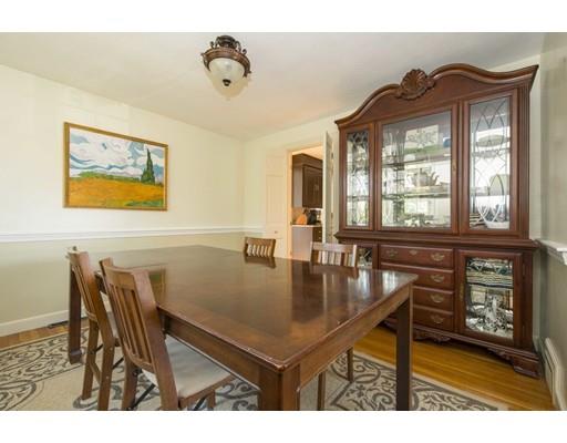 200 Robert Rd, Dedham, MA 02026 photo 9