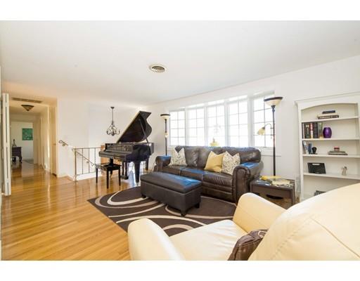 200 Robert Rd, Dedham, MA 02026 photo 4