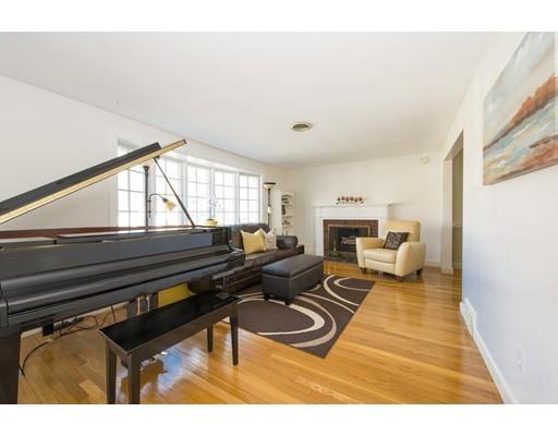 200 Robert Rd, Dedham, MA 02026 photo 2