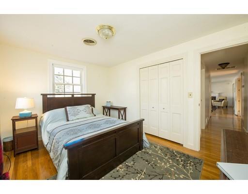 200 Robert Rd, Dedham, MA 02026 photo 13