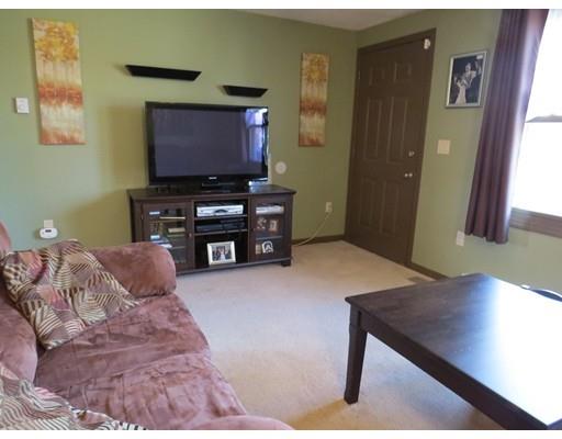 5 Devils Ln, Brimfield, MA 01010 photo 5