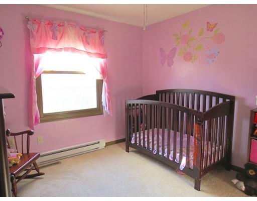 5 Devils Ln, Brimfield, MA 01010 photo 8