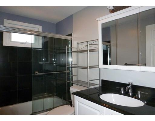 44 Gail St, Springfield, MA 01108 photo 9