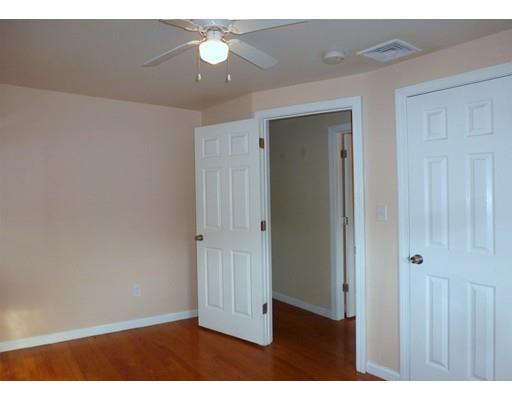 44 Gail St, Springfield, MA 01108 photo 12