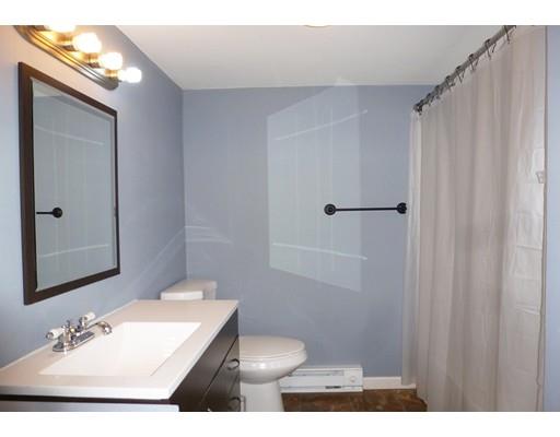 44 Gail St, Springfield, MA 01108 photo 17