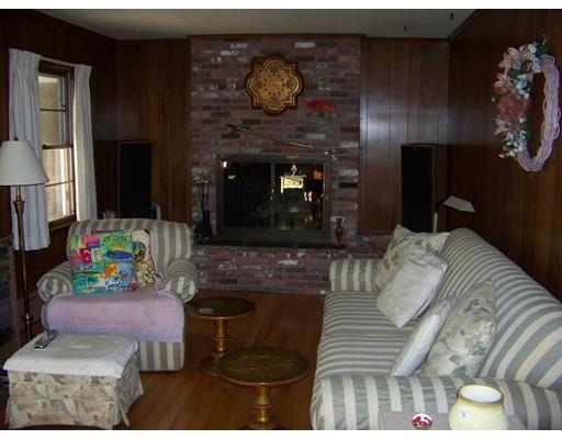 4 Pine Tree Dr, Buzzards Bay, MA 02532 photo 18