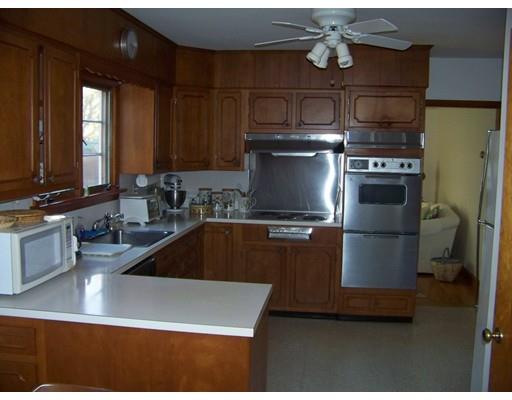 4 Pine Tree Dr, Buzzards Bay, MA 02532 photo 17