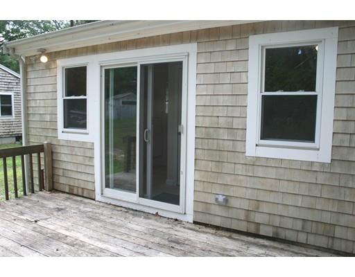 11 Pinecrest Ave, Mashpee, MA 02649 photo 4