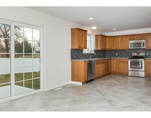 227 Mazarin St, Springfield, MA 01151 photo 10