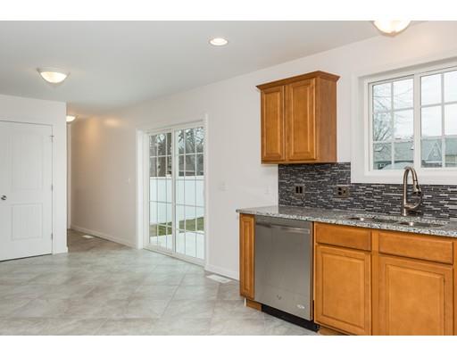 227 Mazarin St, Springfield, MA 01151 photo 14