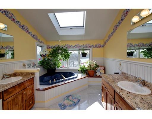 377 Wheeler Rd, Marstons Mills, MA 02648 photo 19