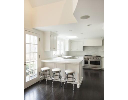 45 Laurel Rd, Chestnut Hill, MA 02467 photo 15