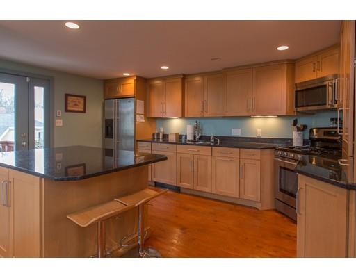 24 Amherst Rd, Marblehead, MA 01945 photo 6