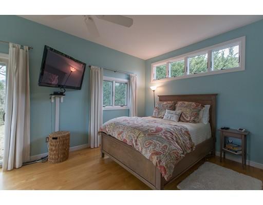 24 Amherst Rd, Marblehead, MA 01945 photo 14