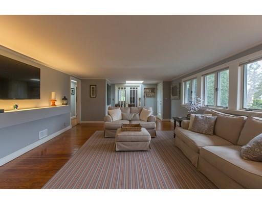 24 Amherst Rd, Marblehead, MA 01945 photo 3