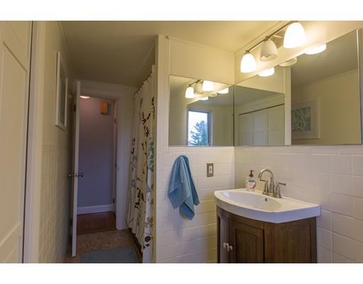 24 Amherst Rd, Marblehead, MA 01945 photo 9