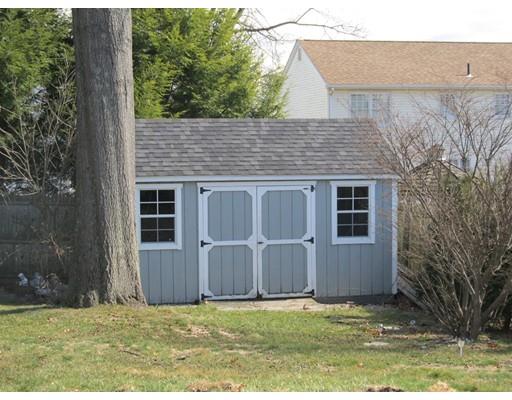 79 Moreau Dr, Chicopee, MA 01020 photo 5