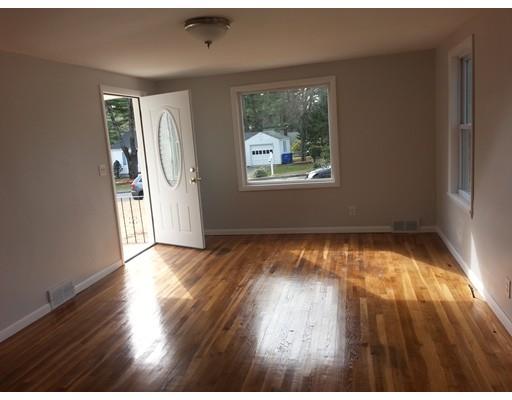 116 Willowbrook Dr, Springfield, MA 01129 photo 3