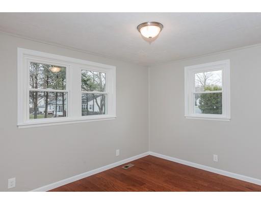 141 Malibu Dr, Springfield, MA 01128 photo 15