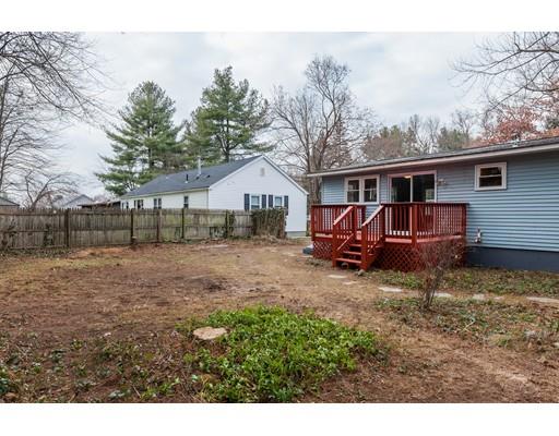 141 Malibu Dr, Springfield, MA 01128 photo 25