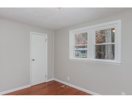 141 Malibu Dr, Springfield, MA 01128 photo 16