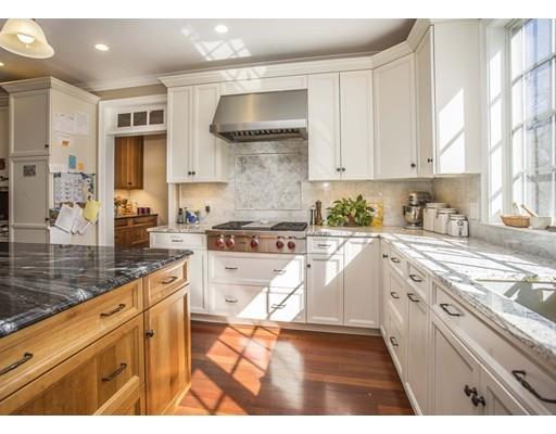 70 Deerfield Rd, Needham, MA 02492 photo 2