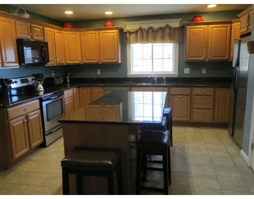 275 Brookside Dr, Gardner, MA 01440 photo 8