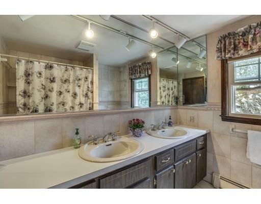 4 Arthur Rd, Wakefield, MA 01880 photo 13