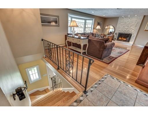 4 Arthur Rd, Wakefield, MA 01880 photo 2