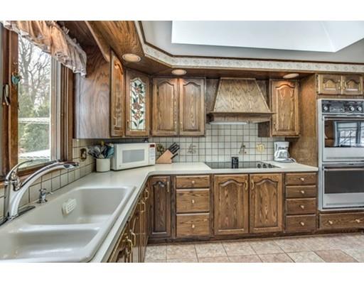 4 Arthur Rd, Wakefield, MA 01880 photo 9