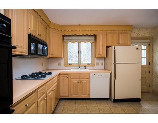 60 Sears Rd, Milton, MA 02186 photo 11