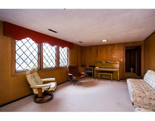 60 Sears Rd, Milton, MA 02186 photo 24