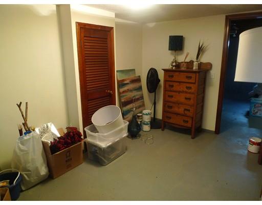 60 Clement, Springfield, MA 01118 photo 15