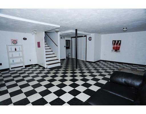 21 N Steele St, Worcester, MA 01607 photo 12